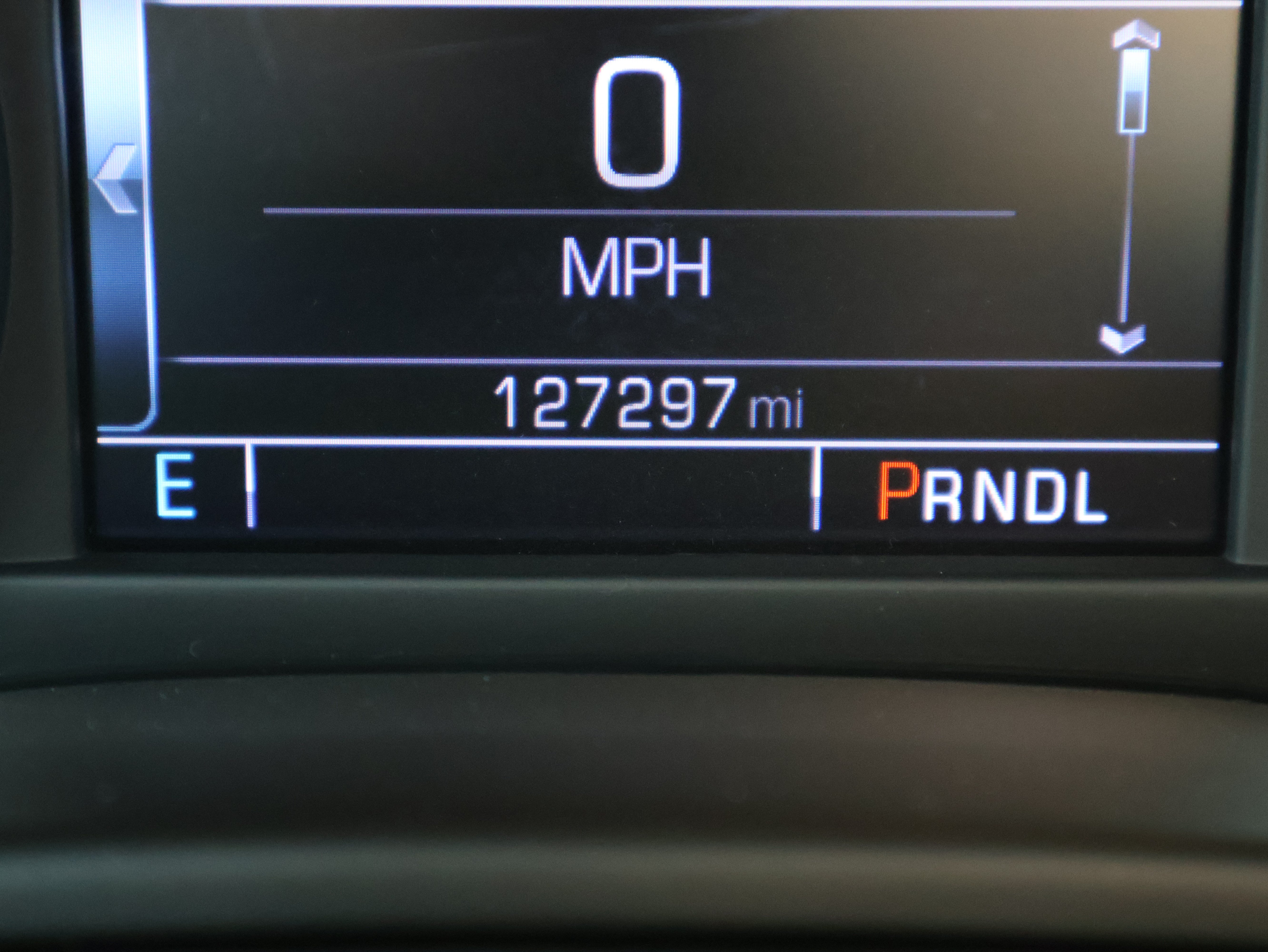 Used 2017 GMC Yukon SLE w/ SLE Value Package RWD image 30