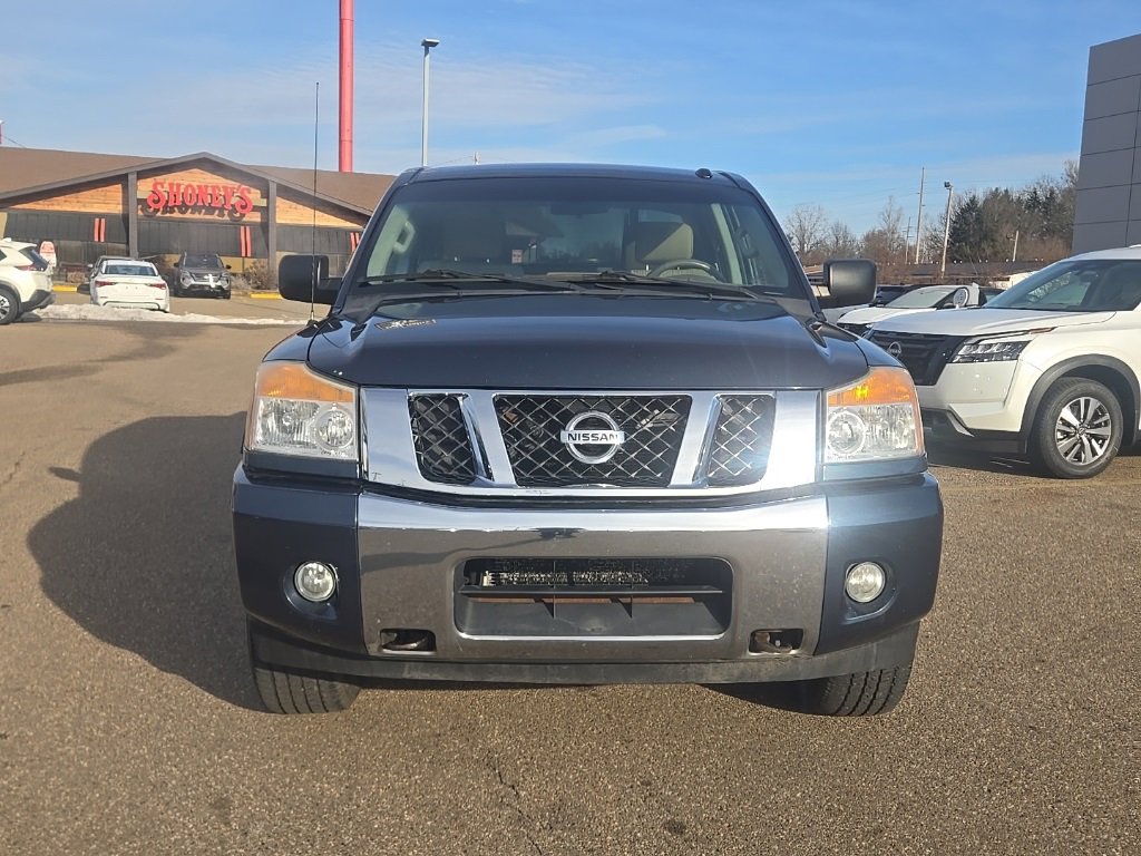 Used 2015 Nissan Titan SV w/ SV Value Truck Package image 3