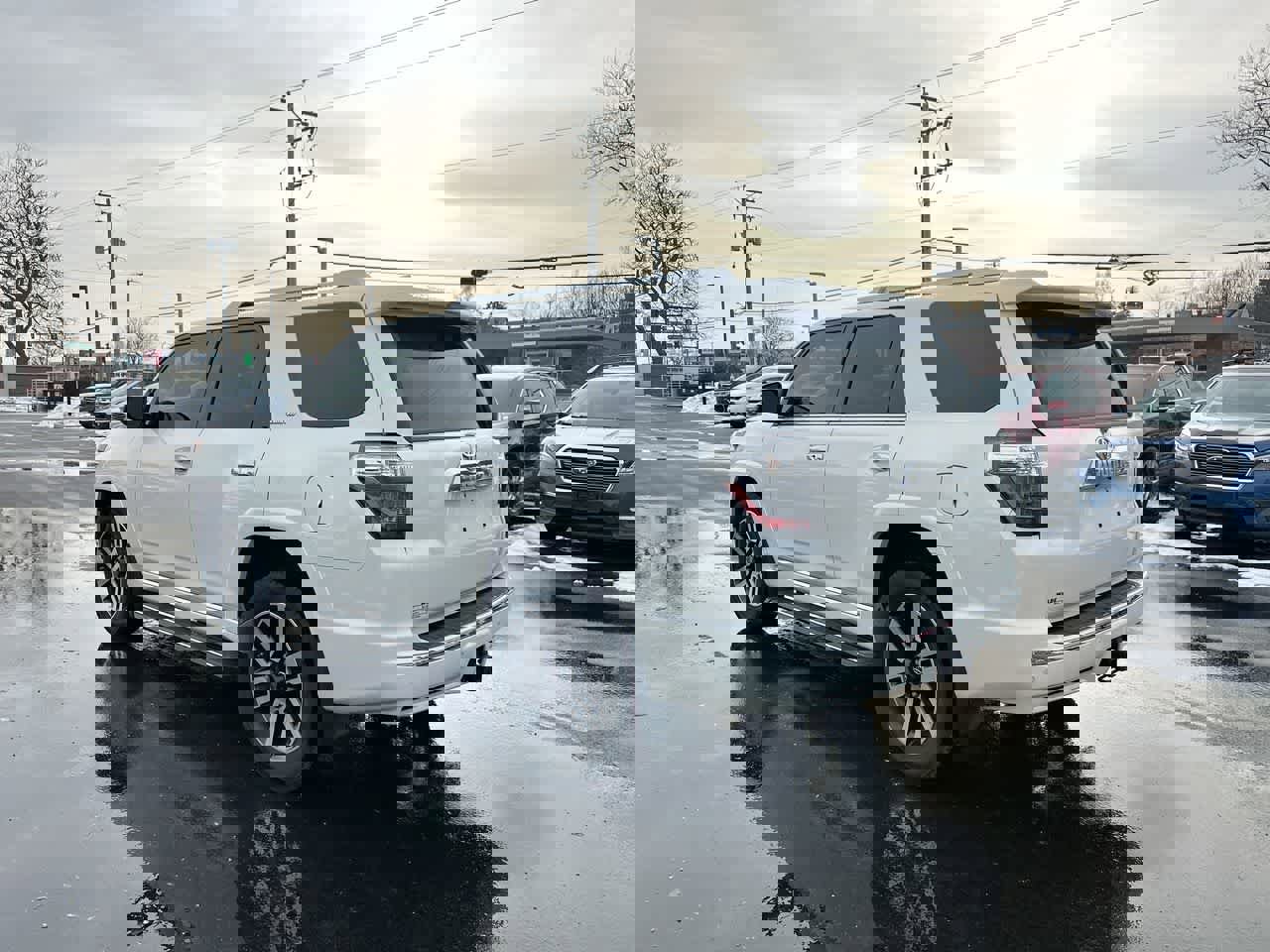 Used 2020 Toyota 4Runner Limited image 11