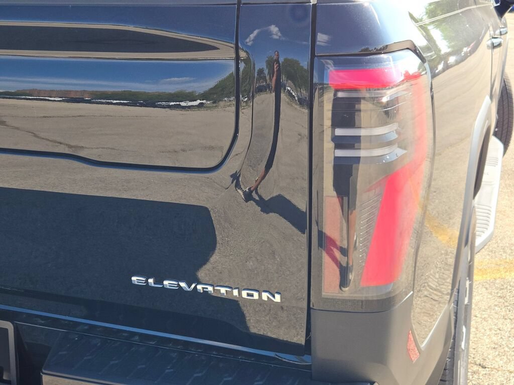 New 2026 GMC Sierra EV Elevation AWD/4WD image 13