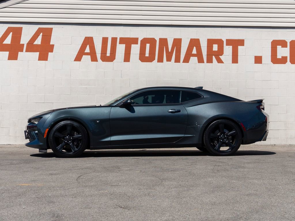 Used 2017 Chevrolet Camaro SS image 8