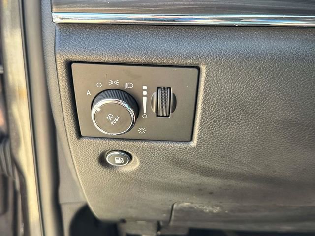 Used 2020 Jeep Grand Cherokee Limited image 29