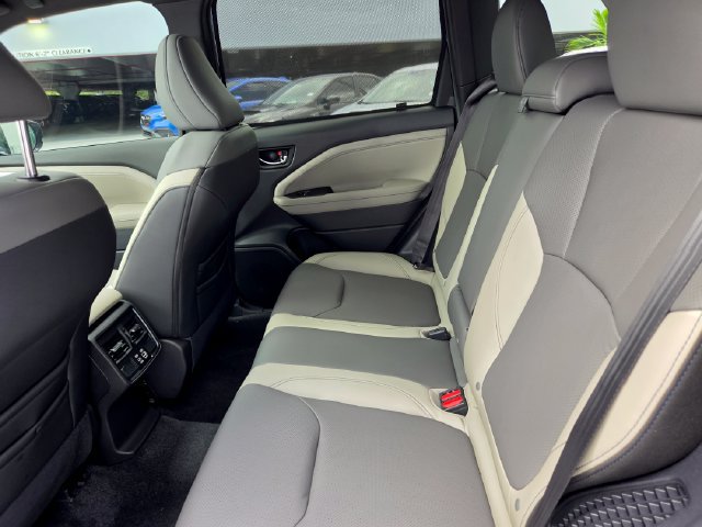 New 2026 Subaru Forester Limited AWD/4WD image 14