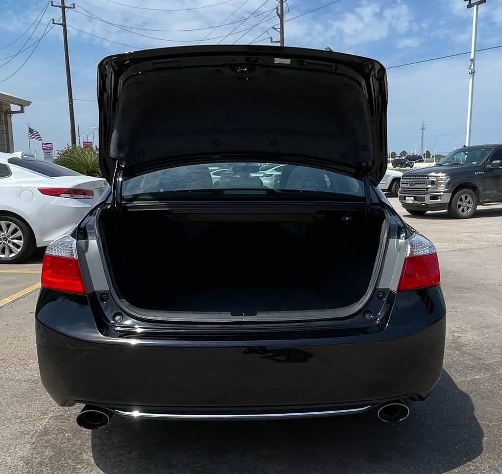 Used 2014 Honda Accord Sport image 11