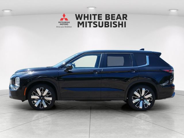 Used 2026 Mitsubishi Outlander SE AWD/4WD image 3
