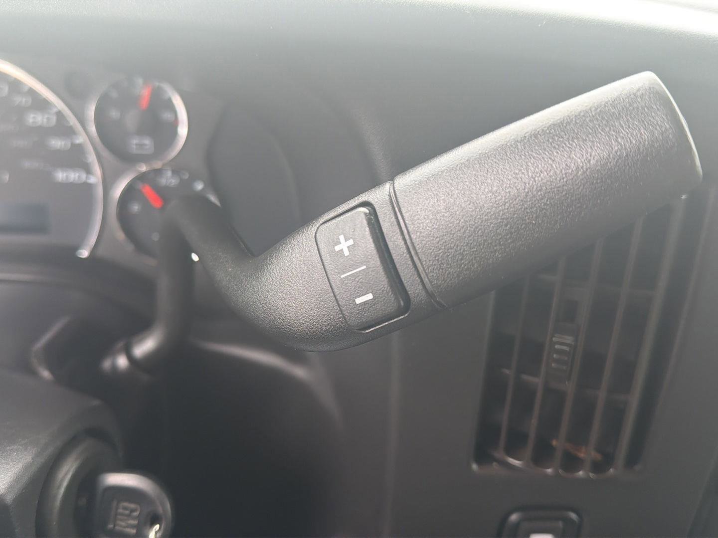 Used 2022 GMC Savana 3500 w/ Power Convenience Package RWD image 21