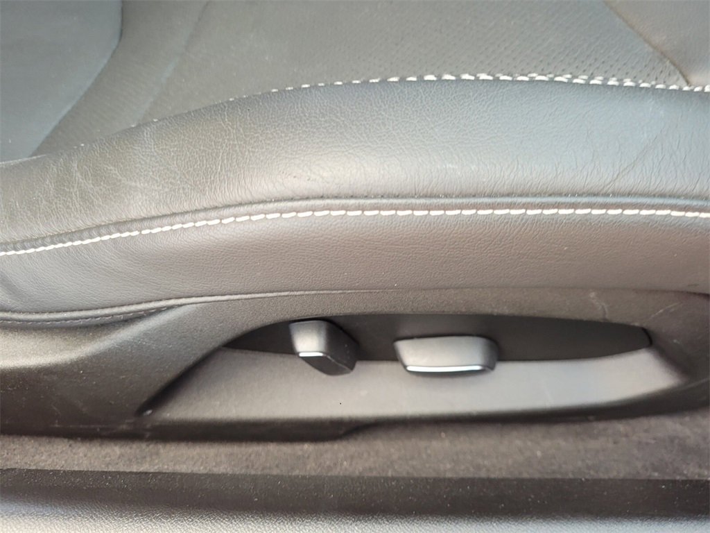 Used 2023 Chevrolet Corvette Stingray Coupe w/ 1LT image 16