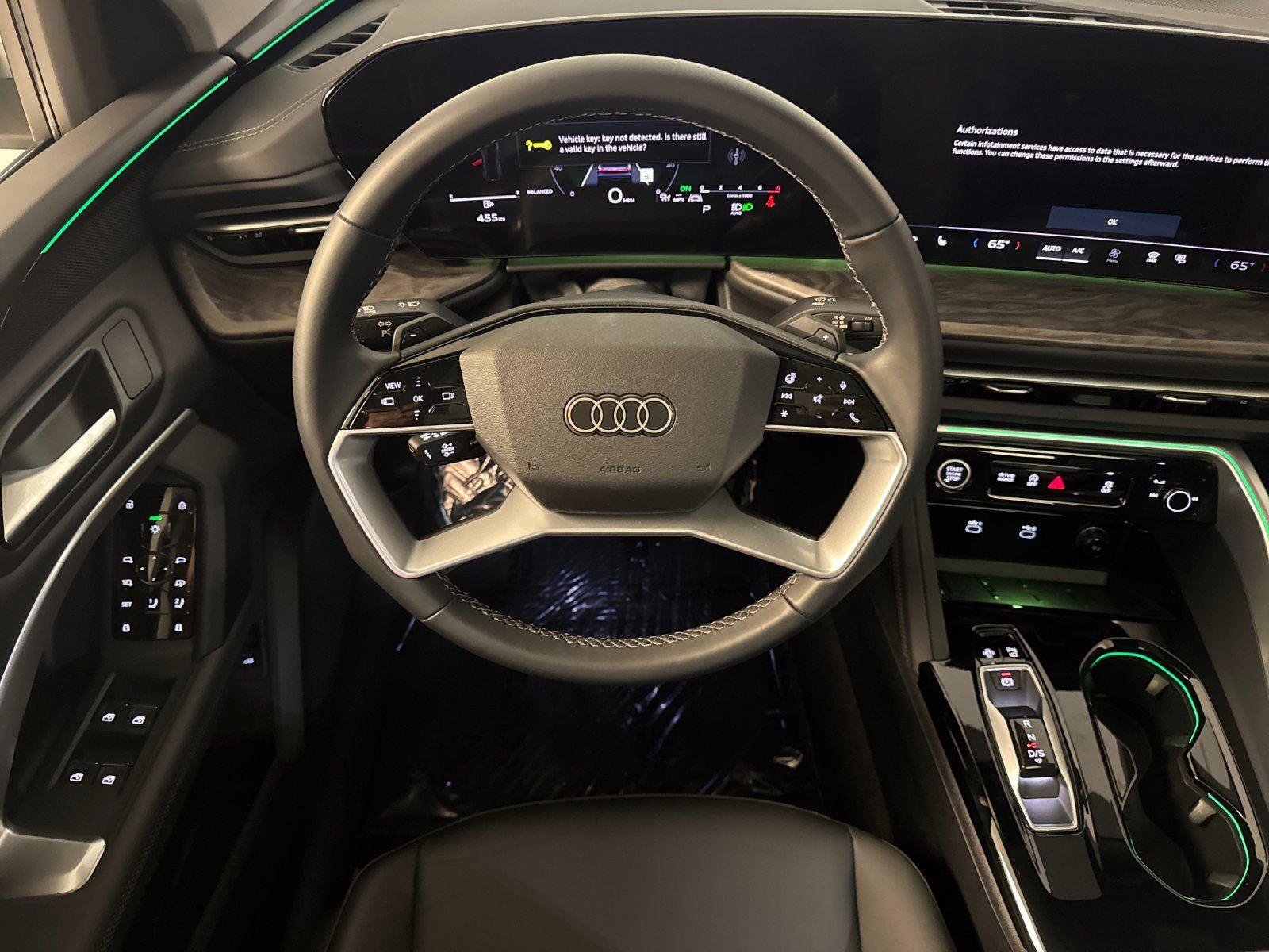 Certified 2025 Audi Q5 Premium w/ Convenience Package AWD/4WD image 14