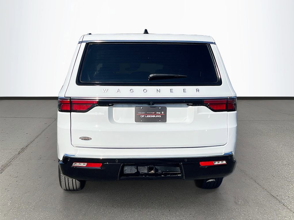 Certified 2025 Jeep Wagoneer L 4WD w/ HD Trailer Tow Package image 6