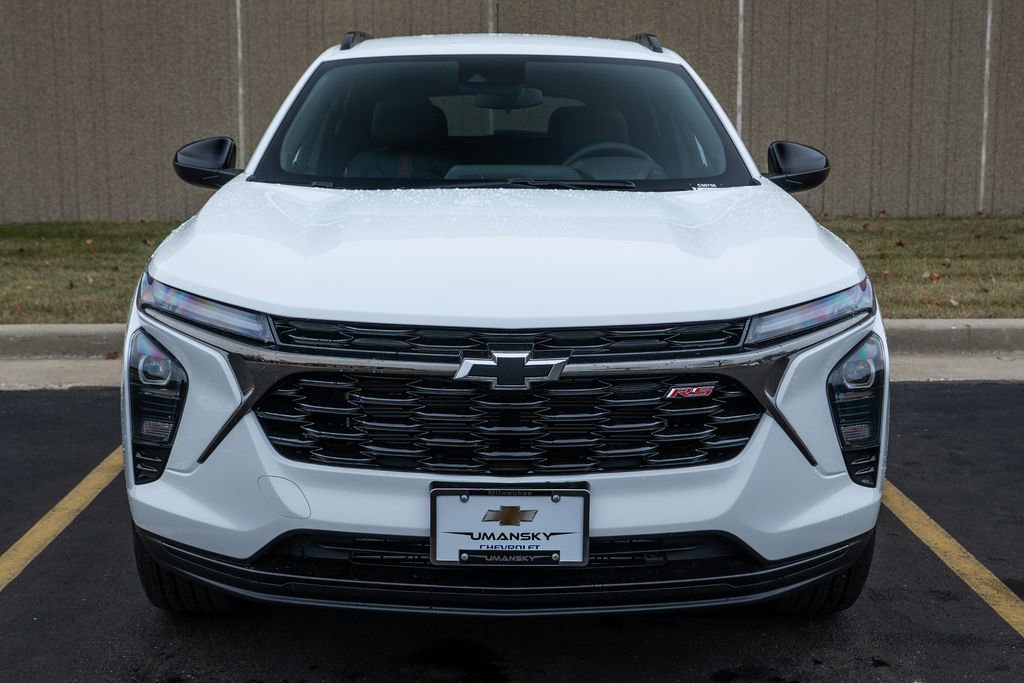 New 2026 Chevrolet Trax RS image 2