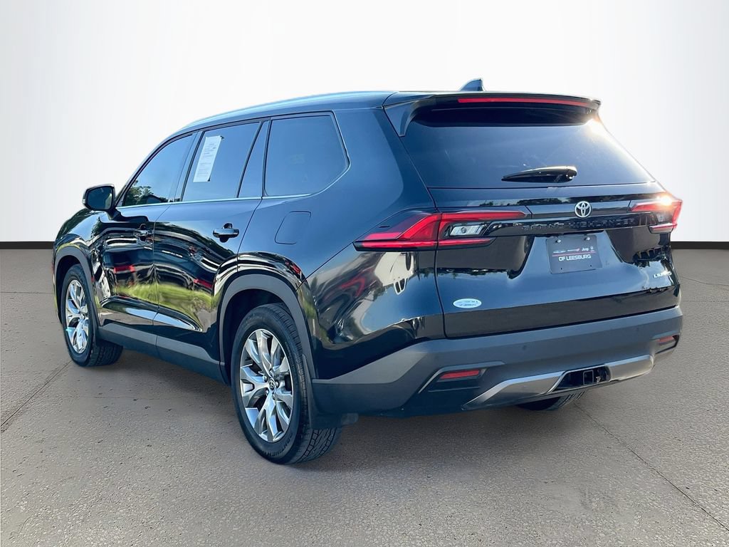 Used 2025 Toyota Grand Highlander FWD image 5