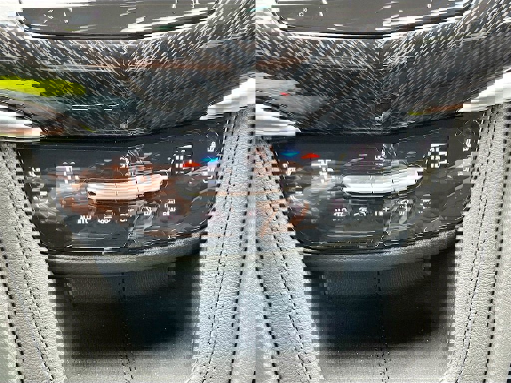 New 2025 Cadillac XT6 Premium Luxury w/ Technology Package image 16