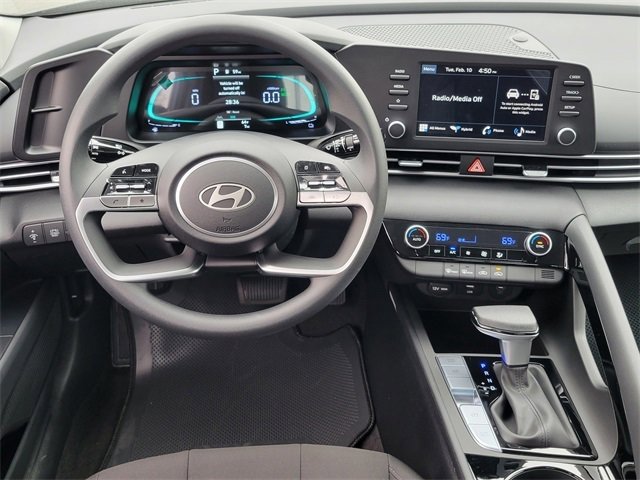 New 2026 Hyundai Elantra Blue image 4