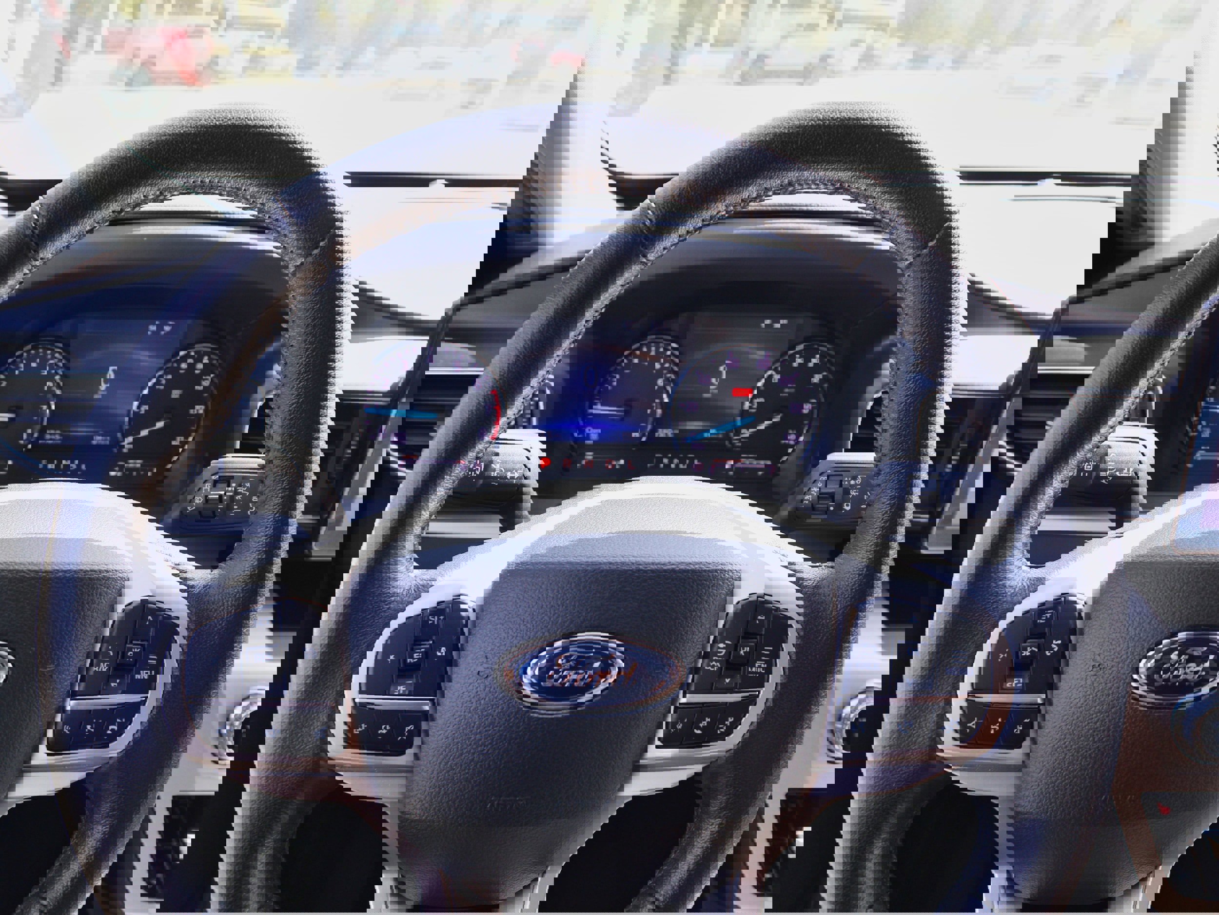 Used 2022 Ford Explorer XLT w/ Equipment Group 202A image 21