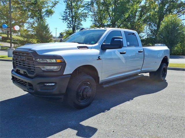 New 2026 RAM 3500 Tradesman image 8