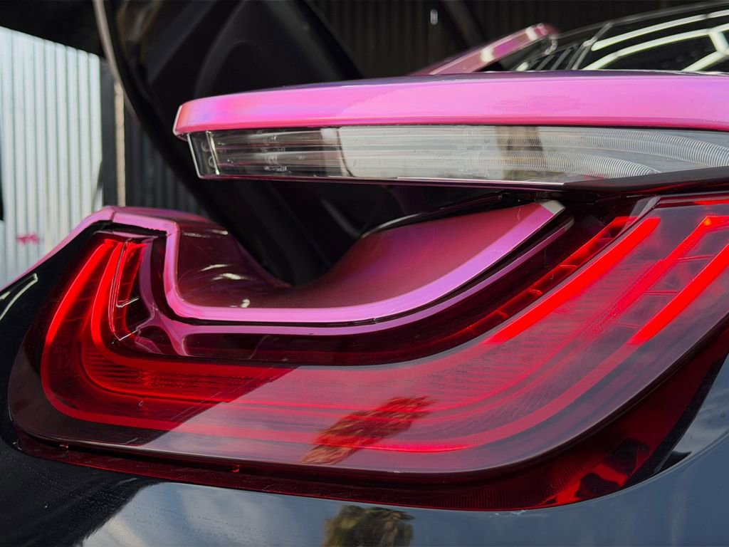 Used 2015 BMW i8 image 34