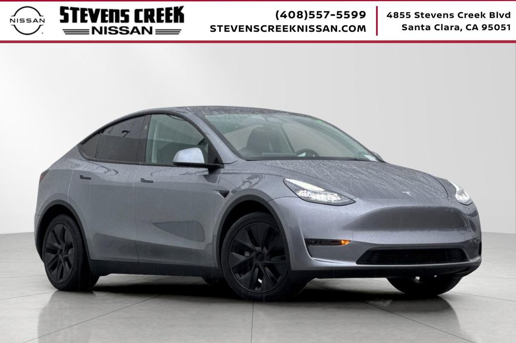 Used 2025 Tesla Model Y Long Range image 1