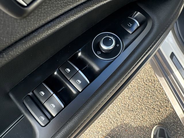 Used 2024 Alfa Romeo Stelvio Ti w/ Active Assist Plus Package image 28