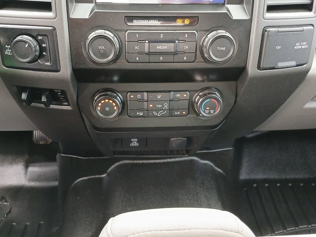 Used 2020 Ford F250 XL w/ STX Appearance Package AWD/4WD image 36