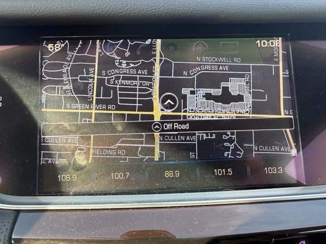 Used 2017 Cadillac XT5 Premium Luxury w/ Driver Assist Package FWD image 2