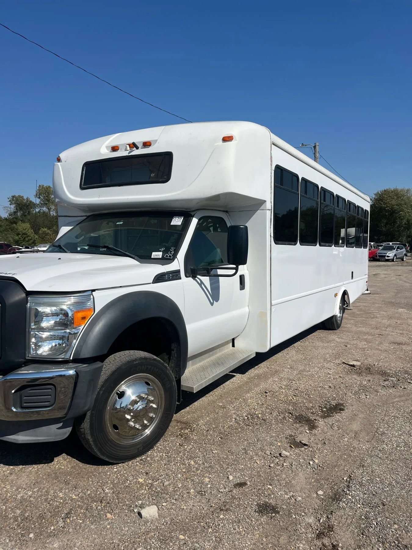 Used 2013 Ford F550 2WD Regular Cab Super Duty w/ Payload Upgrade Pkg image 2