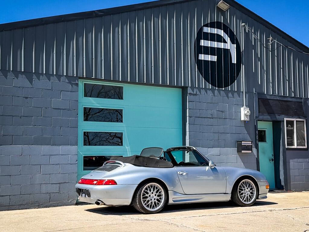 Used 1996 Porsche 911 Carrera RWD image 20