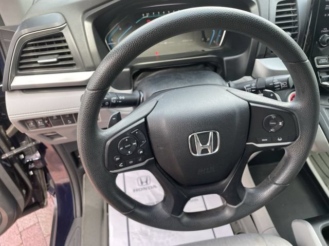Used 2018 Honda Odyssey EX image 11