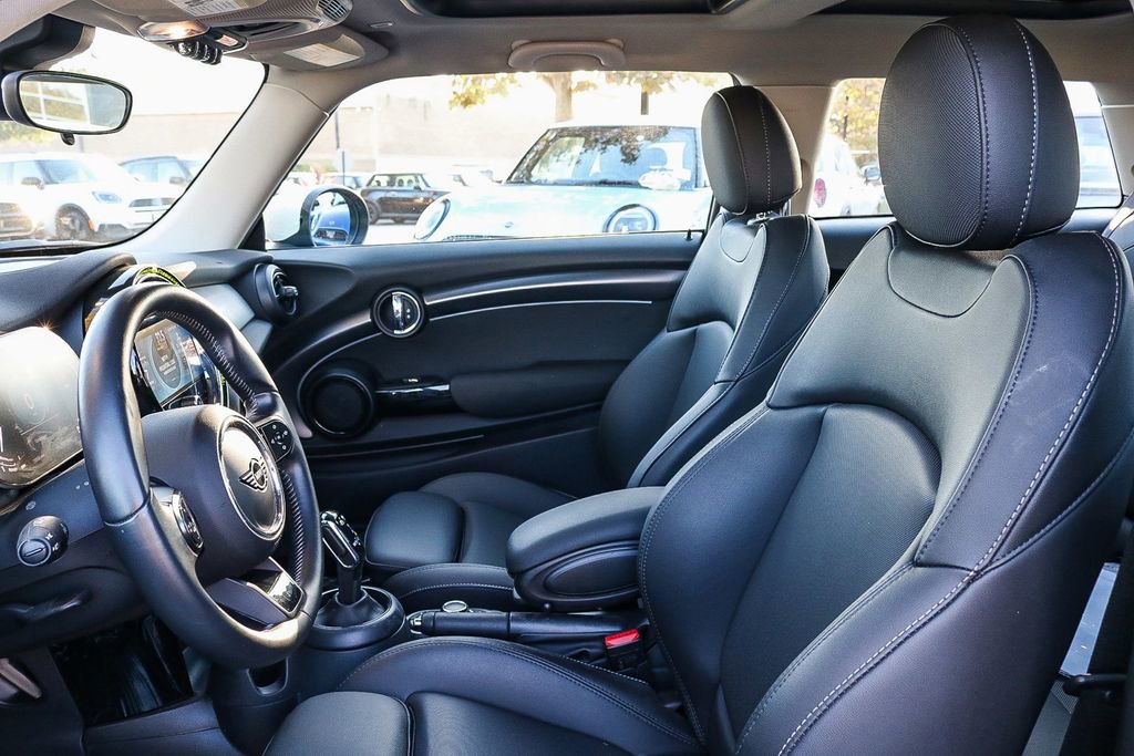 Used 2023 MINI Cooper S image 16