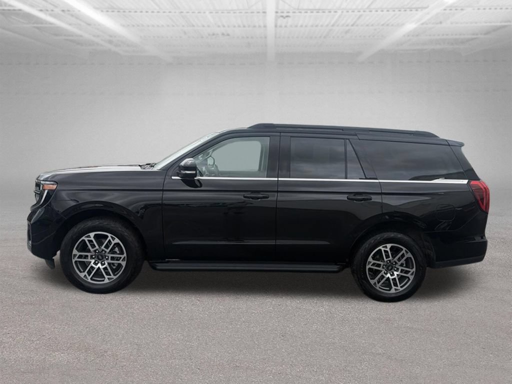 Used 2026 Ford Expedition Active AWD/4WD image 7
