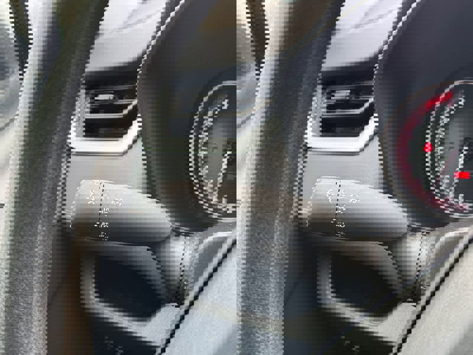 Used 2023 Toyota RAV4 XLE w/ Convenience Package image 20