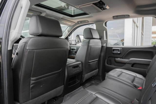 Used 2018 GMC Sierra 2500 Denali w/ Duramax Plus Package AWD/4WD image 42