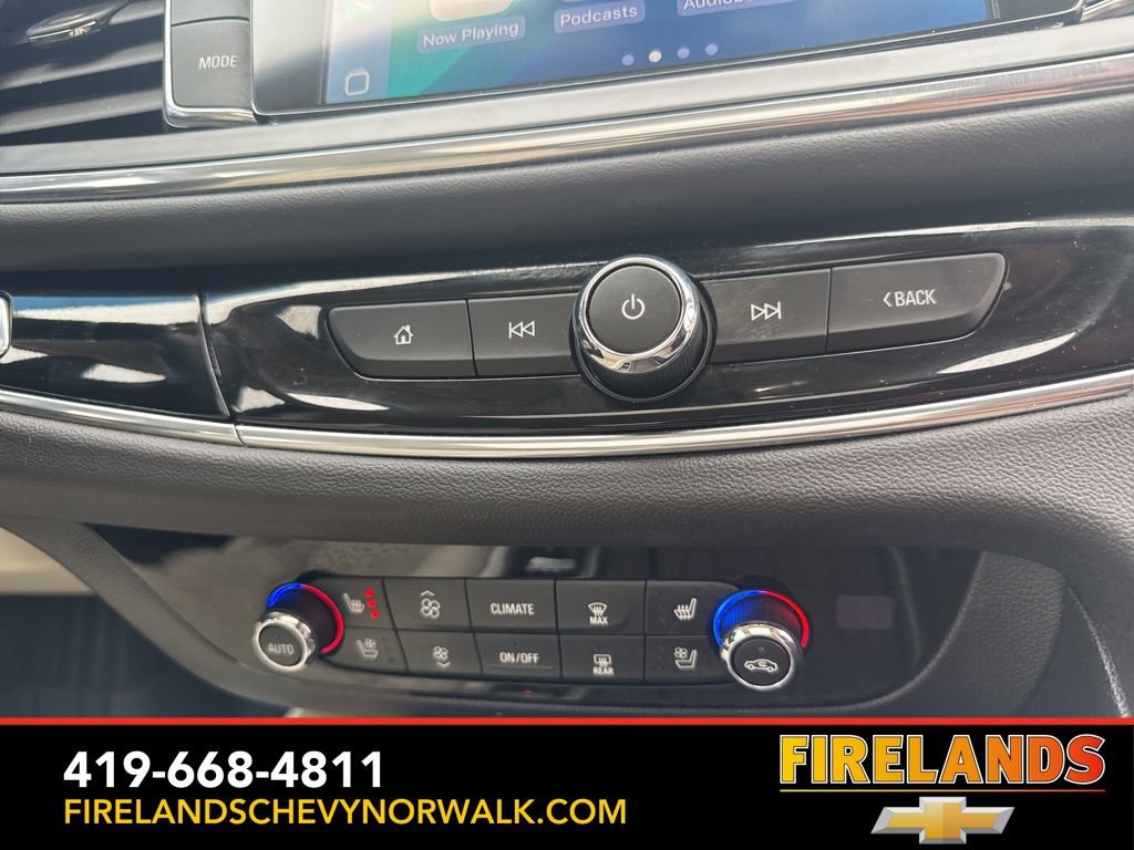 Certified 2024 Buick Enclave Avenir w/ Avenir Technology Package image 26
