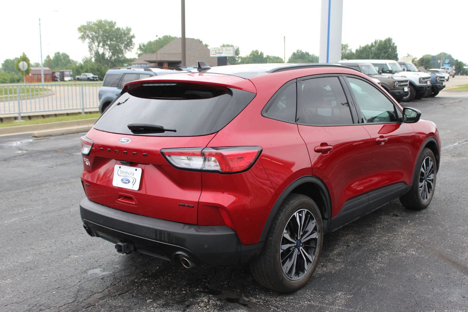Used 2022 Ford Escape SEL w/ SEL Stealth AWD Package image 6