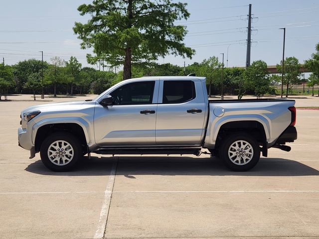 Used 2024 Toyota Tacoma SR RWD image 5