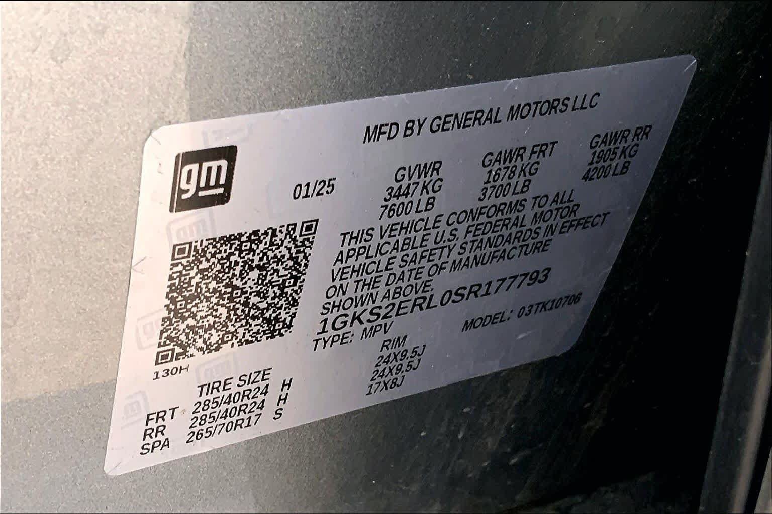 Certified 2025 GMC Yukon Denali Ultimate AWD/4WD image 34
