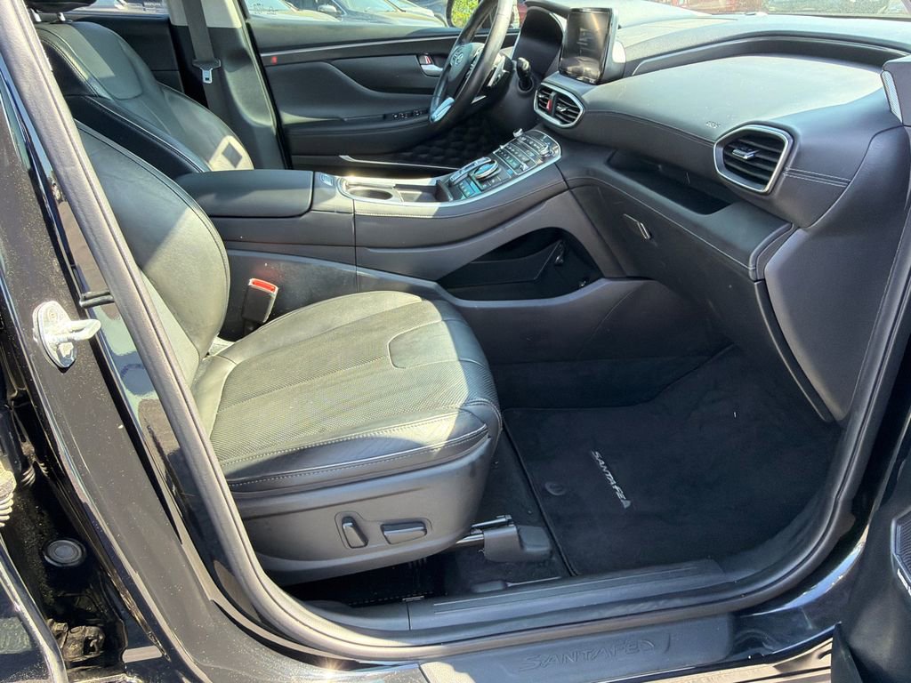 Used 2022 Hyundai Santa Fe Limited w/ Cargo Package image 13