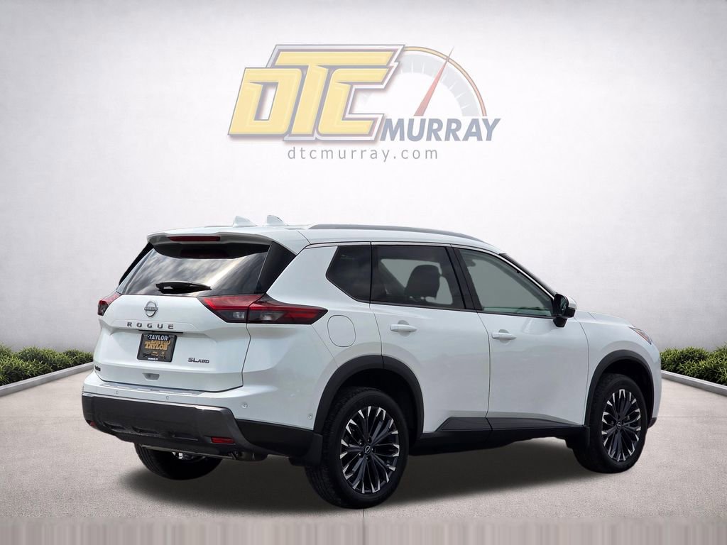 Used 2025 Nissan Rogue SL w/ Tech Package AWD/4WD image 5