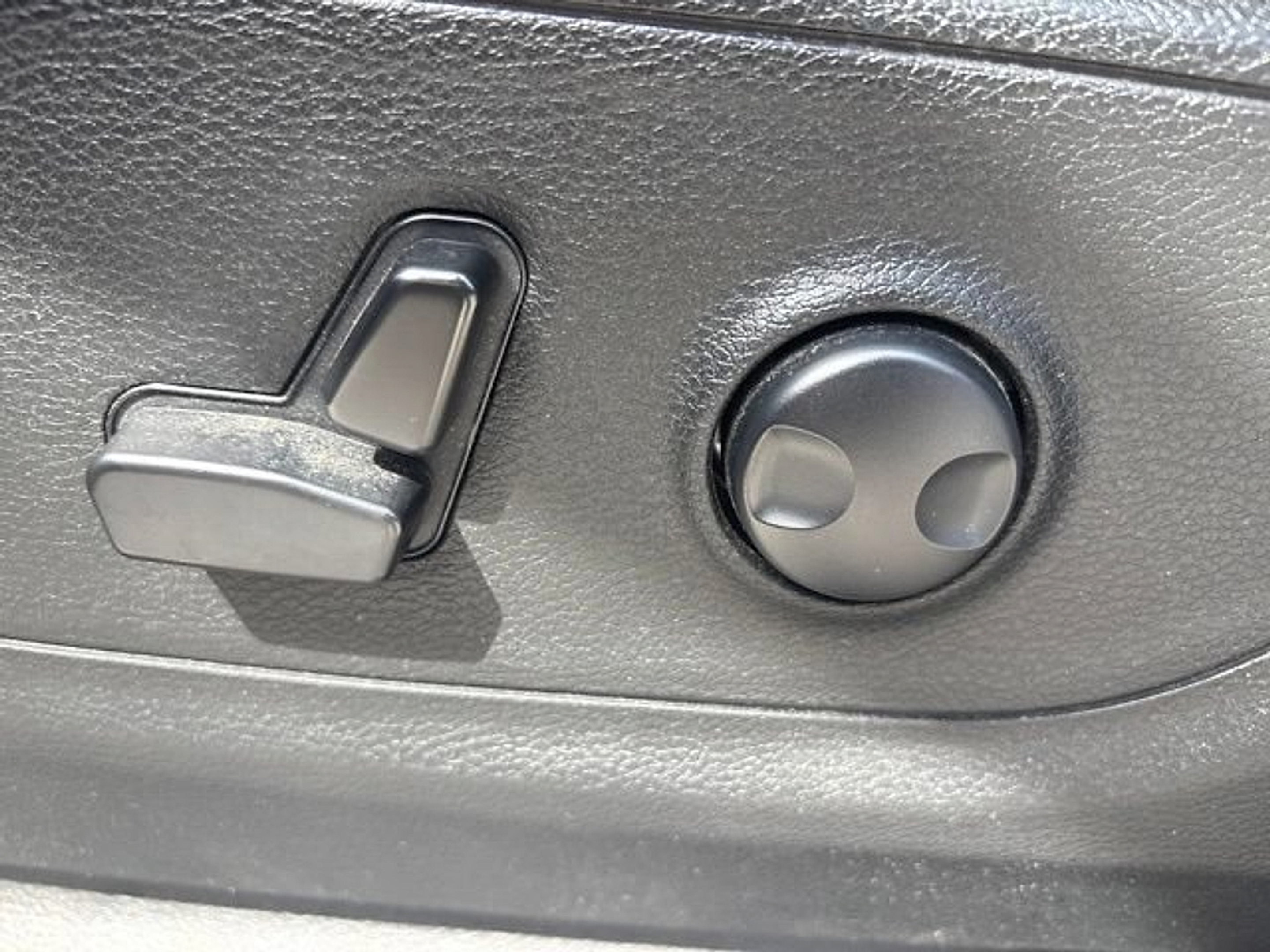 Used 2023 RAM 1500 Big Horn AWD/4WD image 12