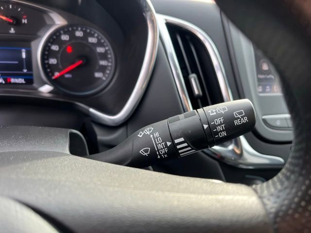 Used 2023 Chevrolet Equinox LT image 23