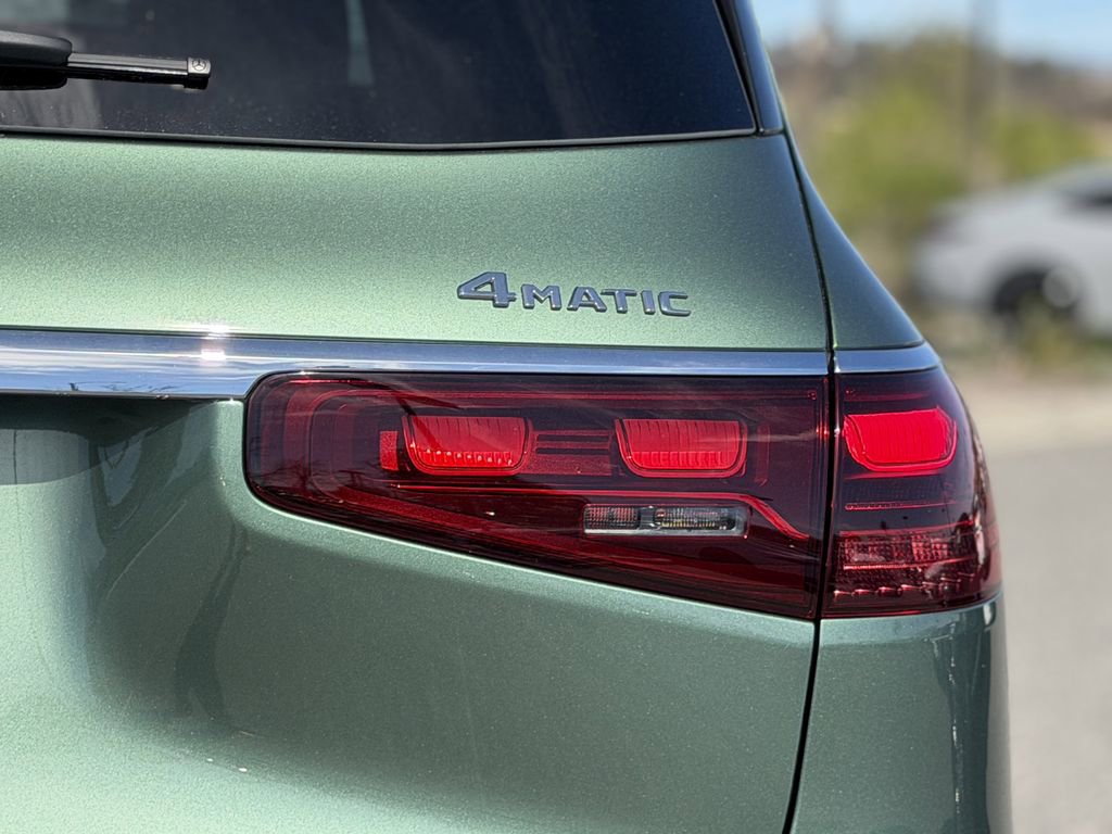 New 2026 Mercedes-Benz GLS 450 4MATIC image 12