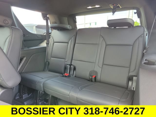 New 2026 GMC Yukon Denali w/ Denali Reserve Package AWD/4WD image 8