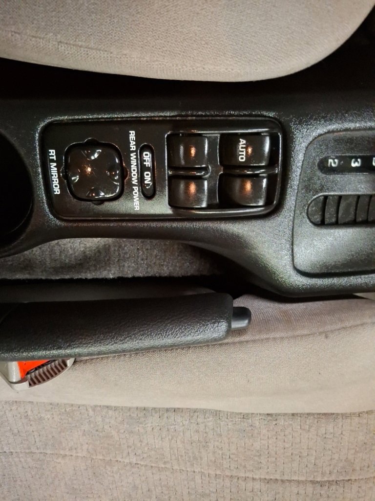 Used 1998 Saturn S-Series SL2 w/ SL2 Option Pkg 2 image 21