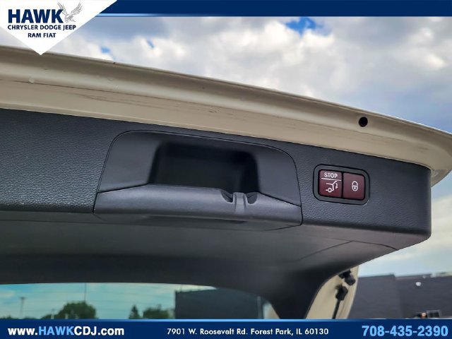 Used 2021 Mercedes-Benz GLC 300 4MATIC w/ Premium Package image 28
