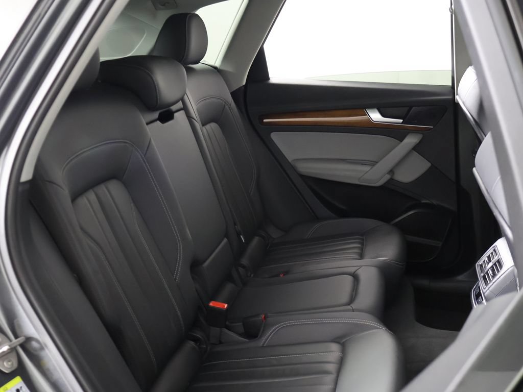 Used 2023 Audi Q5 2.0T Premium Plus AWD/4WD image 33