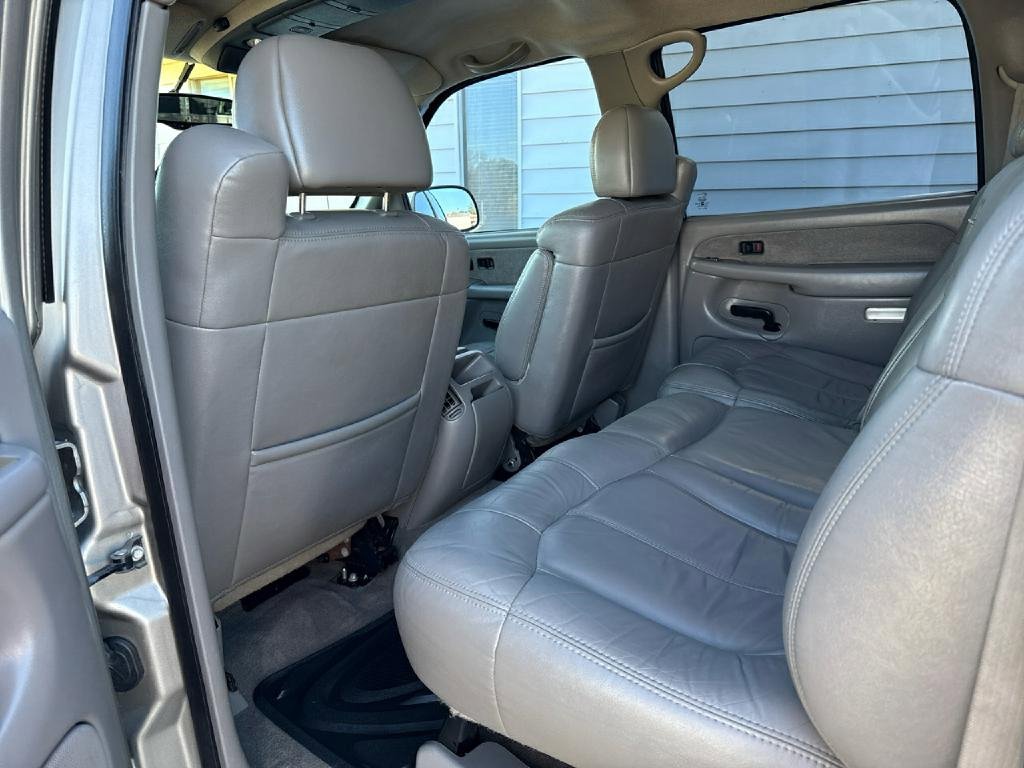 Used 2002 Chevrolet Silverado 2500 LT w/ Off-Road Skid Plate Pkg image 12