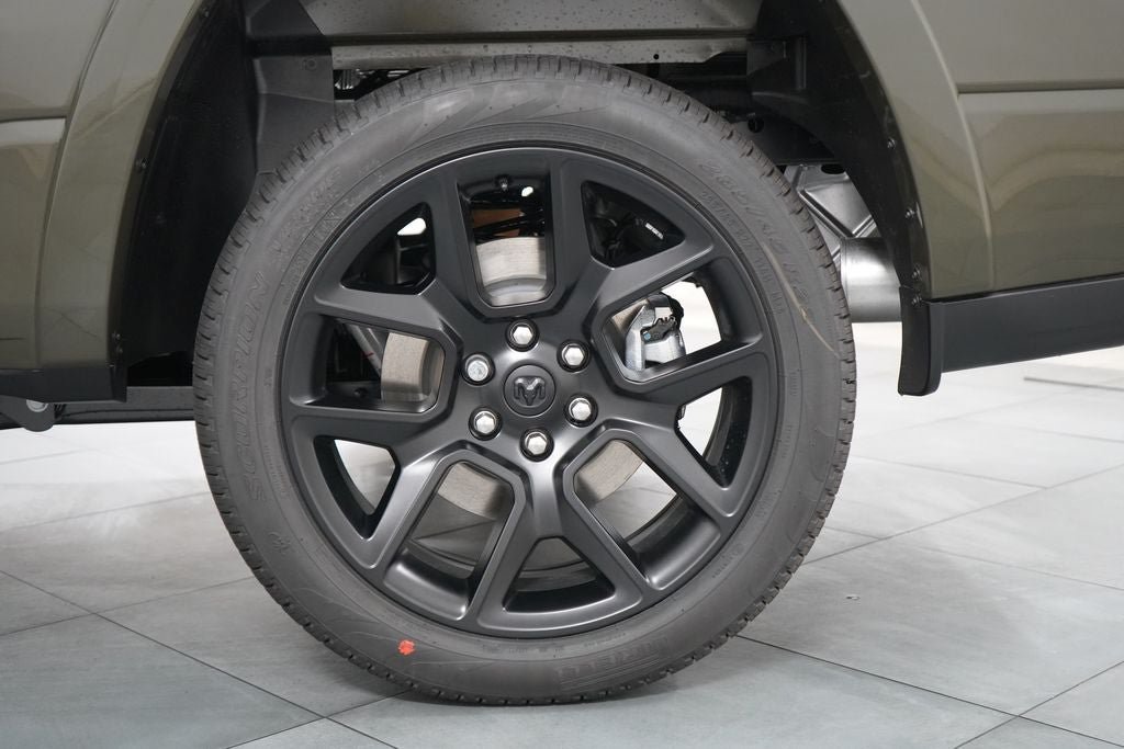 New 2027 RAM 1500 Laramie AWD/4WD image 33