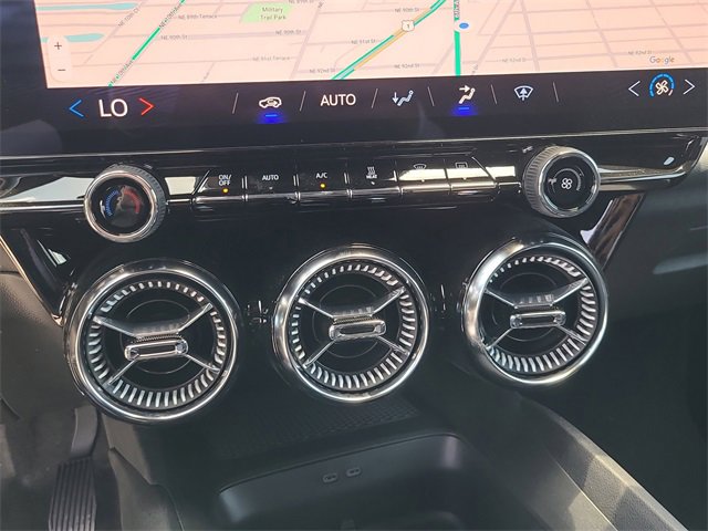 New 2025 Chevrolet Blazer EV LT image 32