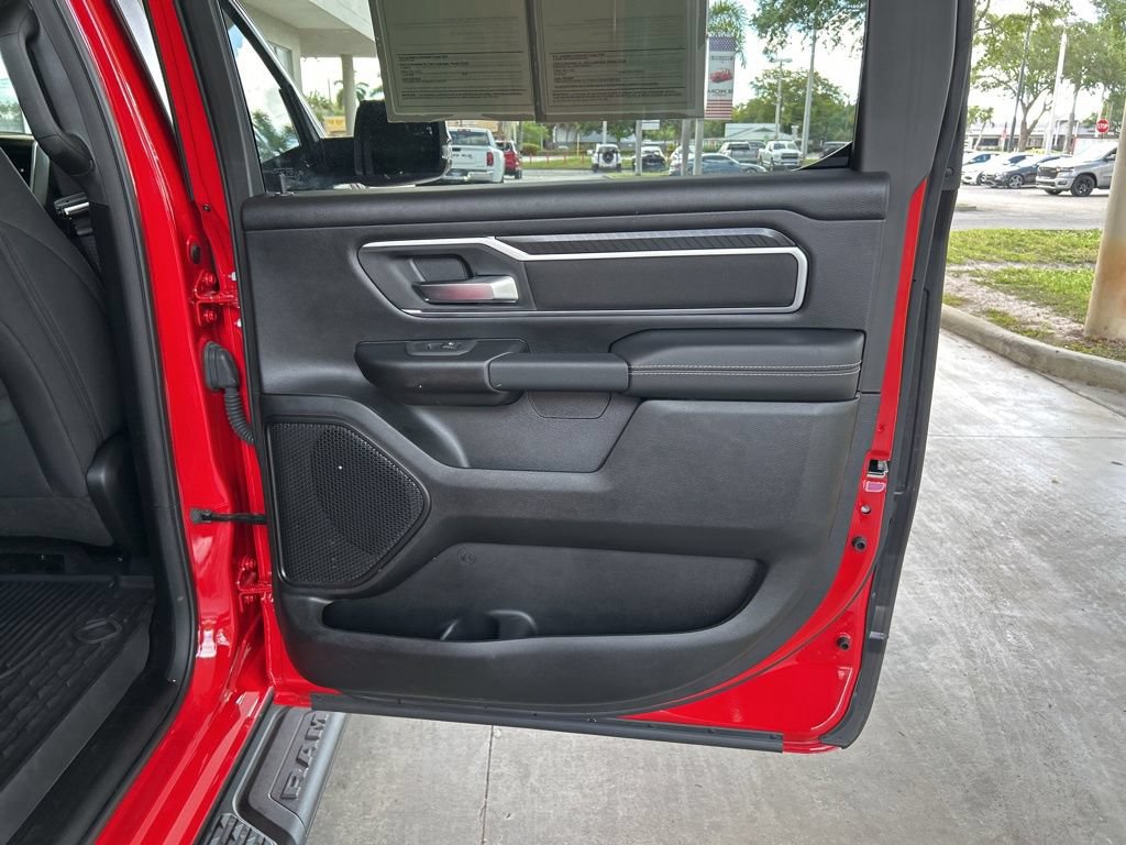 Used 2025 RAM 1500 Big Horn AWD/4WD image 36