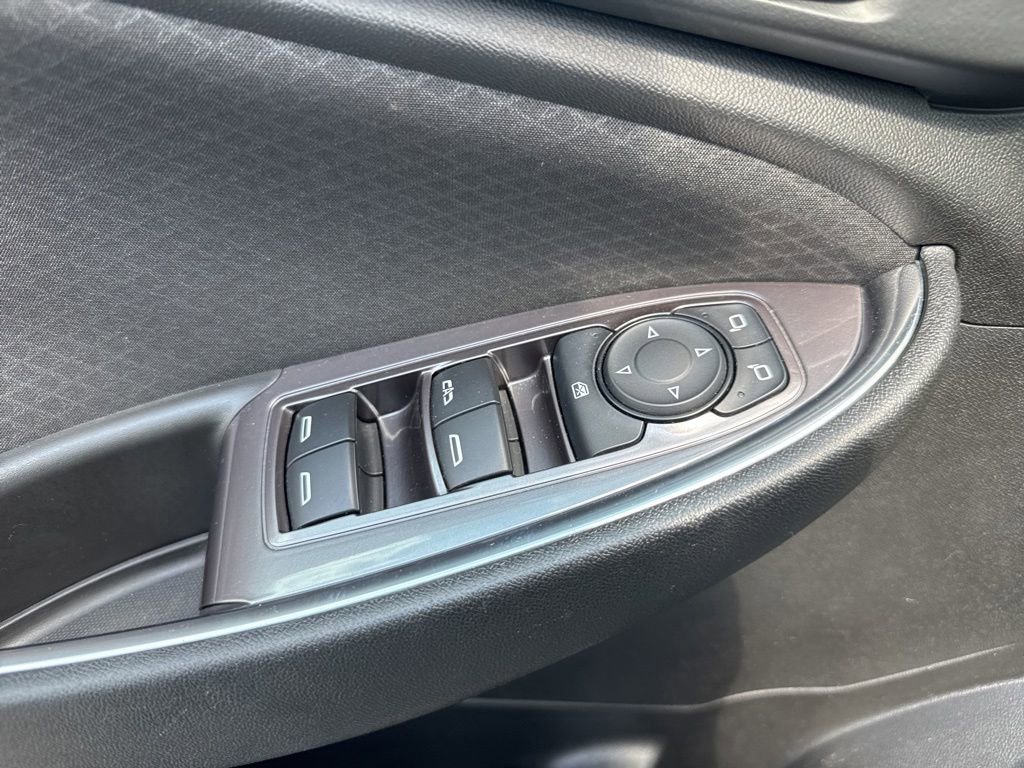 Used 2018 Chevrolet Malibu LT FWD image 28