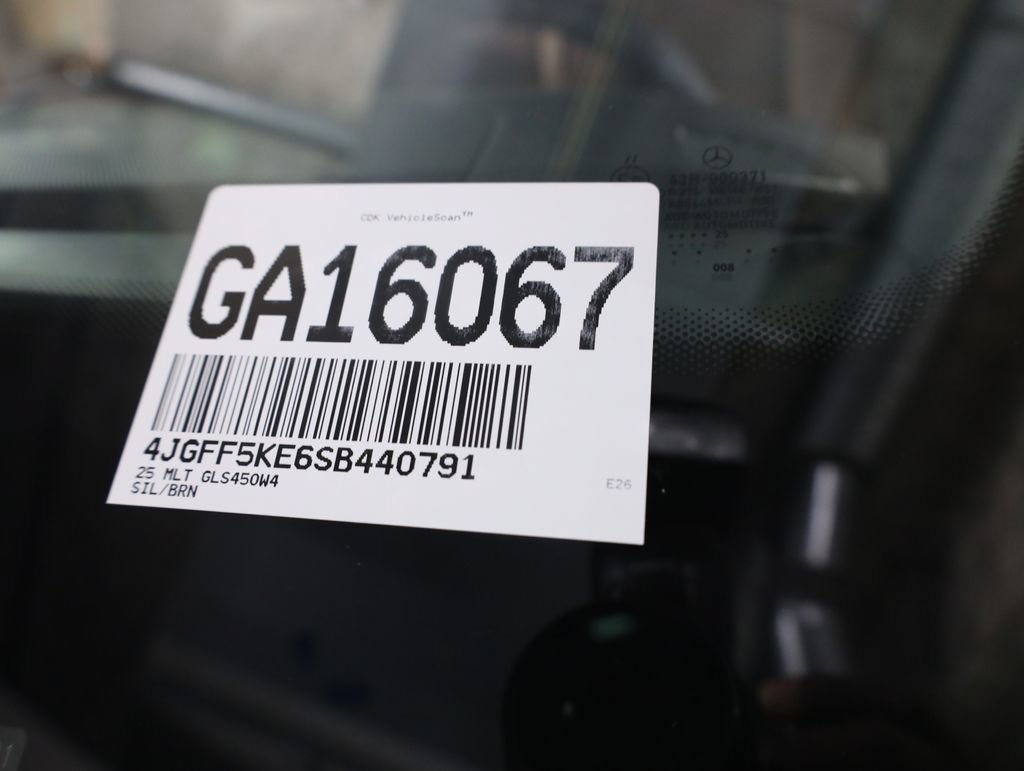 Used 2025 Mercedes-Benz GLS 450 4MATIC image 82